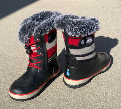 BOGS fur-lined winter boots for kids - size big kid 2