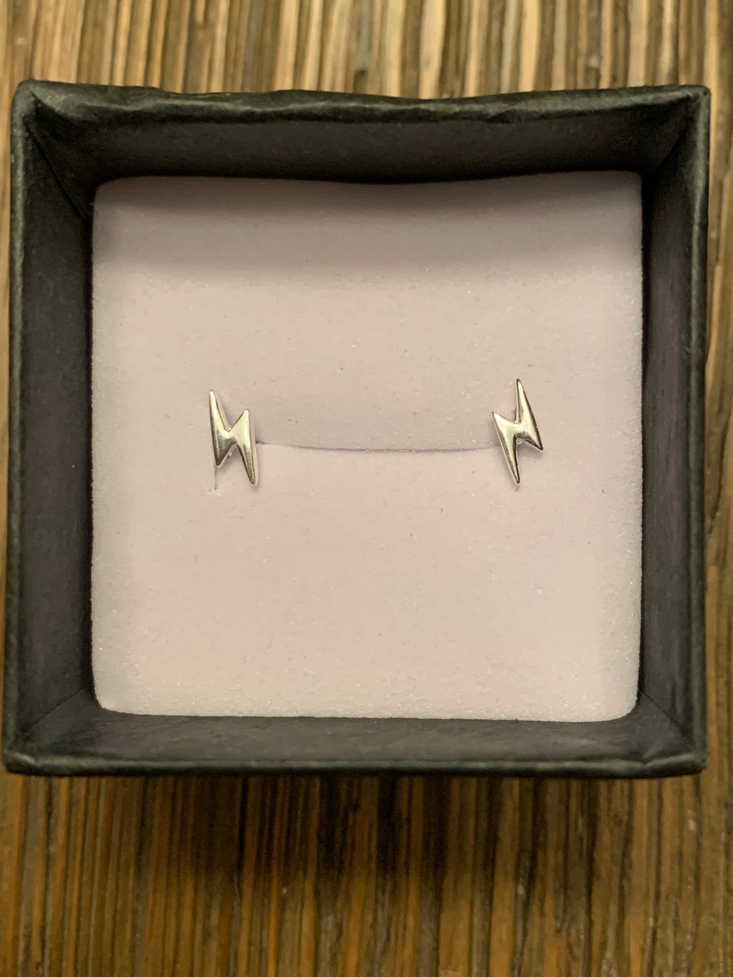 "Bad Weather" Ear studs - Lightning Bolt